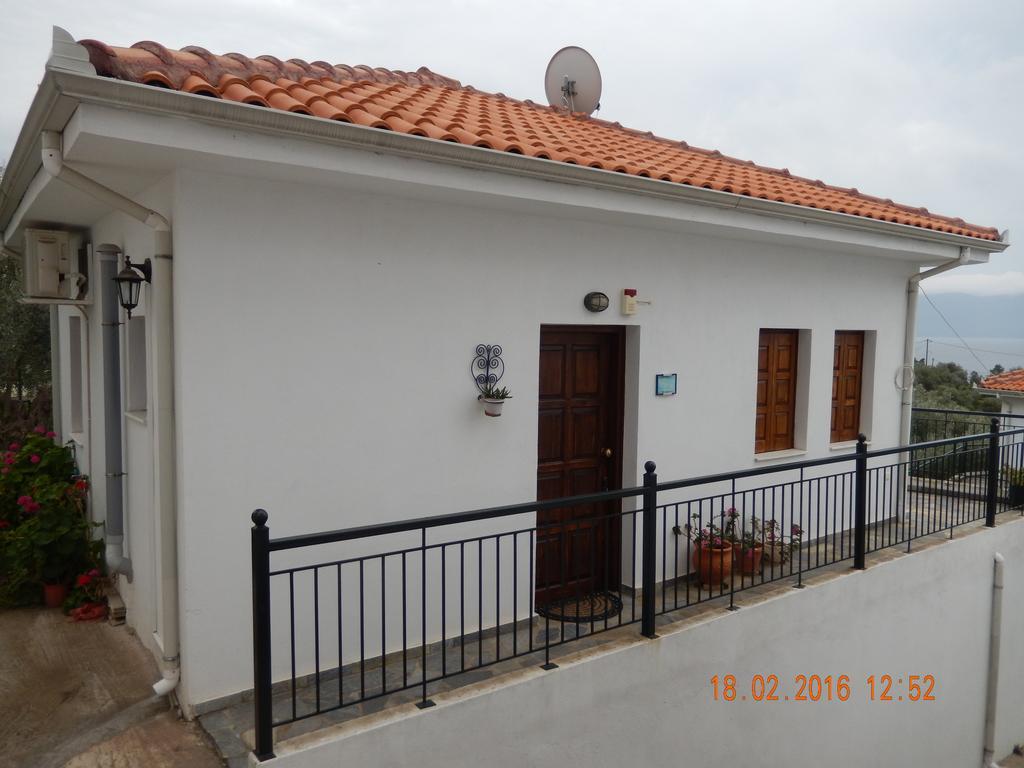 Argo - Mythos Apartment Trikeri Exterior photo